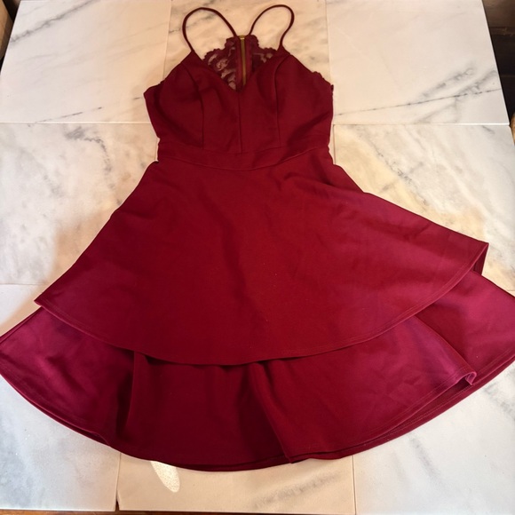 Camille La Vie Dresses & Skirts - Camille La Vie Burgundy High-Low Lace Back Party Dress